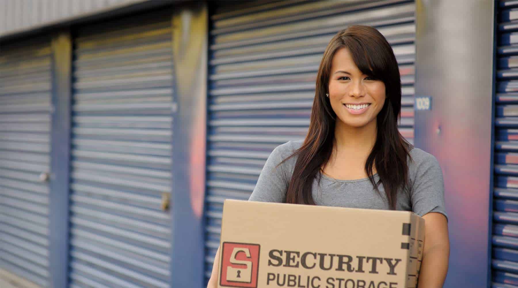 San Mateo self storage customer holding box