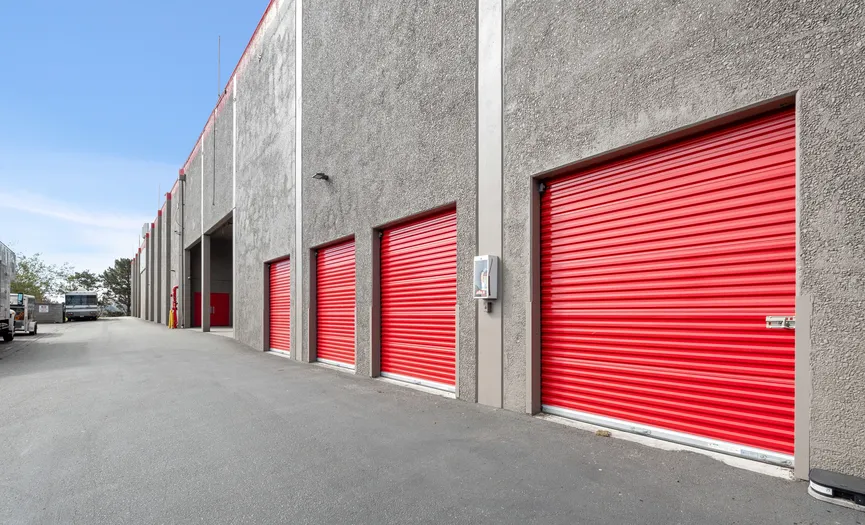 Ground floor drive-up storage units at Security Public Storage serving St. Francis Heights in Daly City