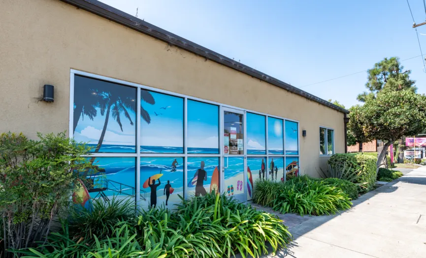 community mural at security public storage in Huntington Beach