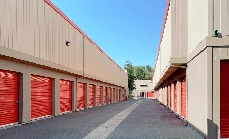 Ground-level storage units at Security Public Storage, a convenient storage facility in Walnut Creek