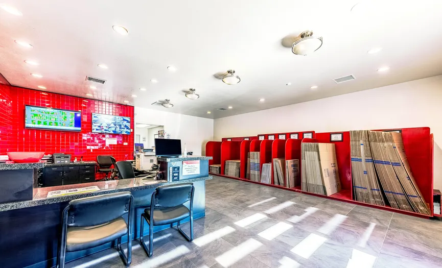 Main office at Security Public Storage in Palm Desert CA where onsite managers assist customers