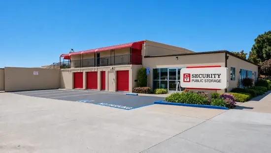 Security Public Storage 7676 Slater Ave Huntington Beach CA 92647