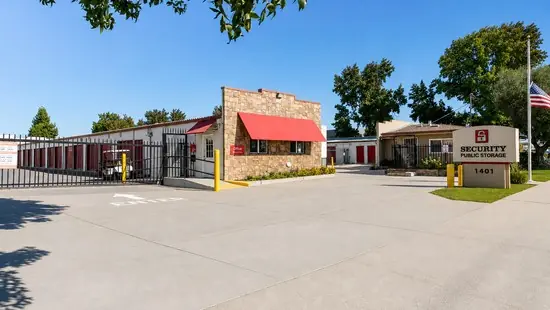 Security Public Storage 1401 Woodland Ave Modesto CA 95351