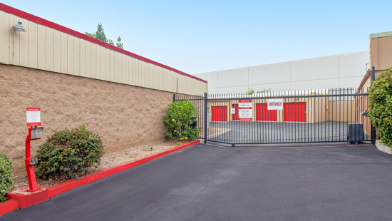 brea-gated-self-storage