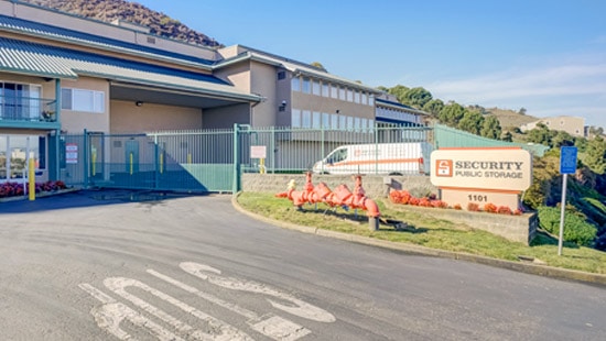 storage facility in daly city on carter st