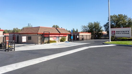 self storage in roseville