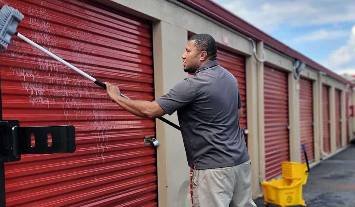 cleaning storage units