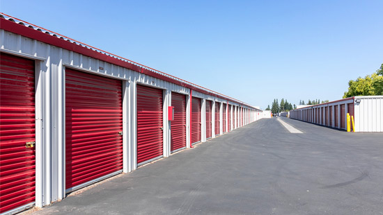 drive-up-sotrage-fresno-shaw-ave