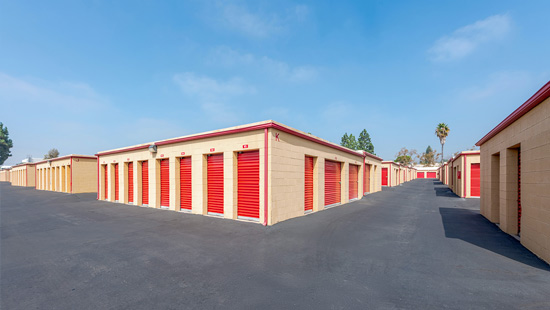 drive-up-storage-brea