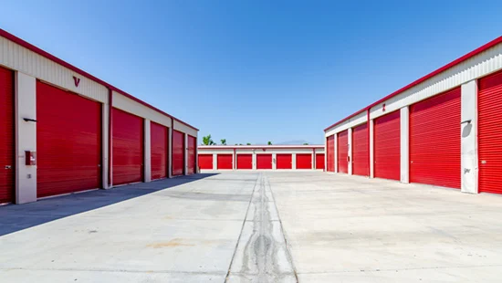 drive-up-storage-in-palm-desert