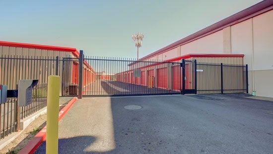 fully gated storage facility in sacramento on Franklin road