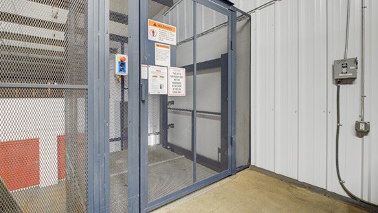 reight-elevator-storage-facility