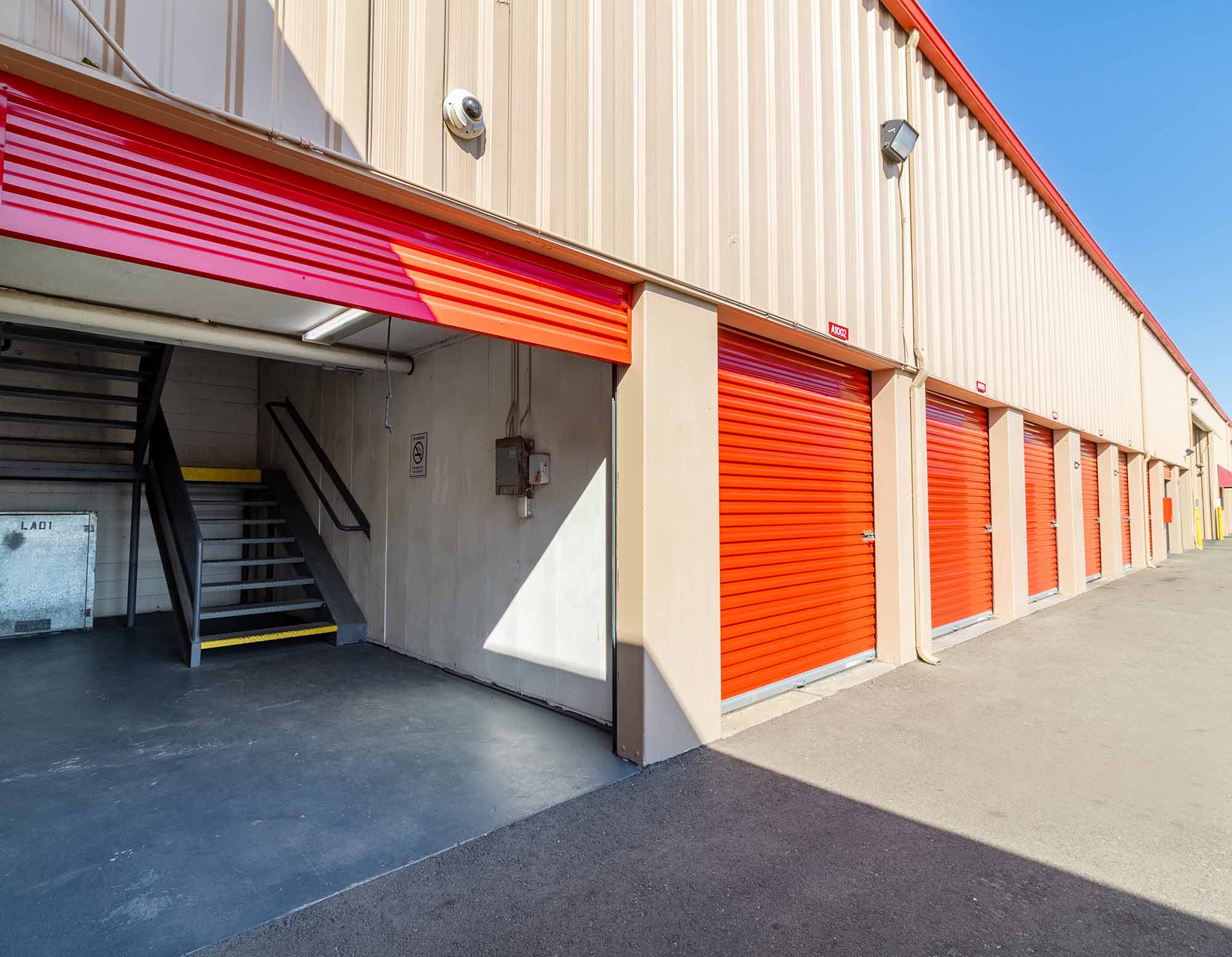 fresno-blackstone-local-storage fresno-blackstone-local-storage