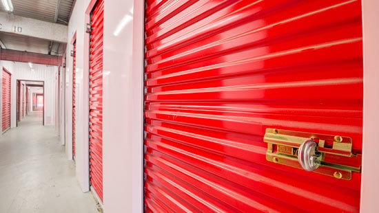 safe and secure storage on fruitridge rd in sacramento