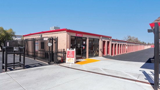 fully-gated-storage-facility-roseville