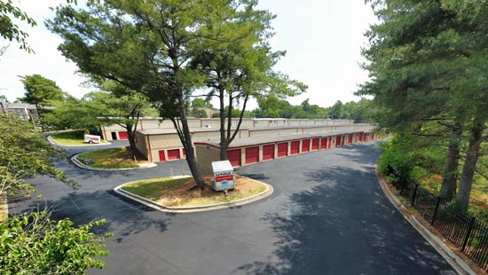 gaithersburg-drive-up-self-storage