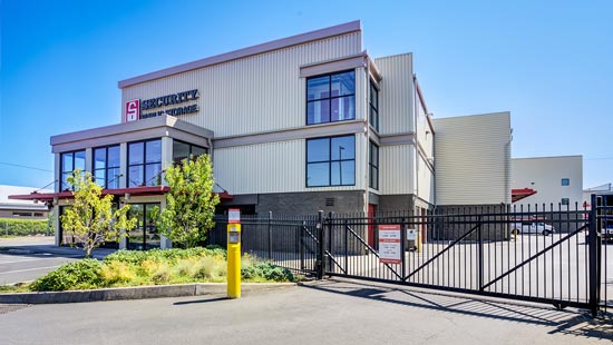 gated-self-storage-facility-portland