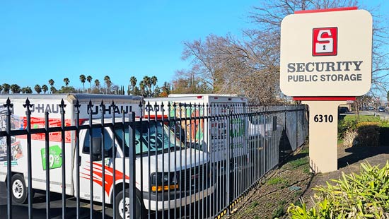 gated-storage-sacramento-stockton-blvd