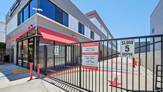 fully gated facility