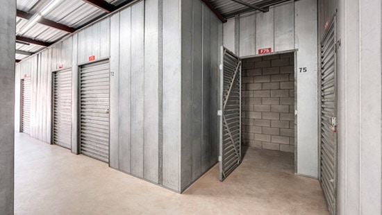 indoor-self-storage-moreno-valley