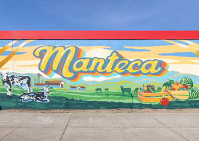 Security Public Storage Dedicates New Mural in Manteca, CA