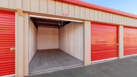 modesto-drive-up-storage-mchenry-ave