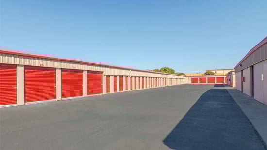 modesto-mchenry-drive-up-storage