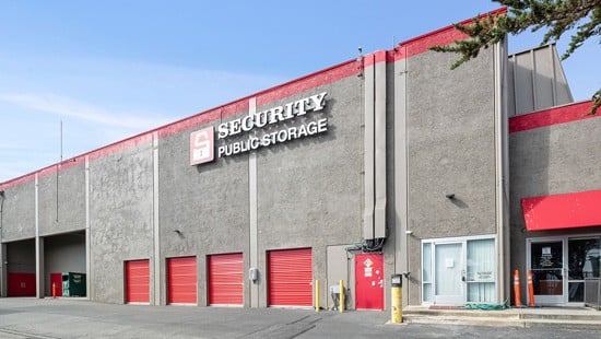 drive-up storage units