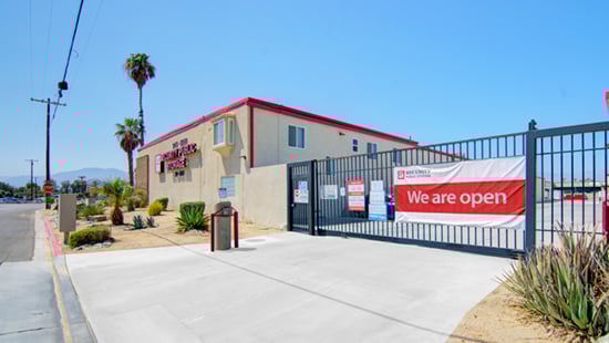 palm-desert-storage-security-gate