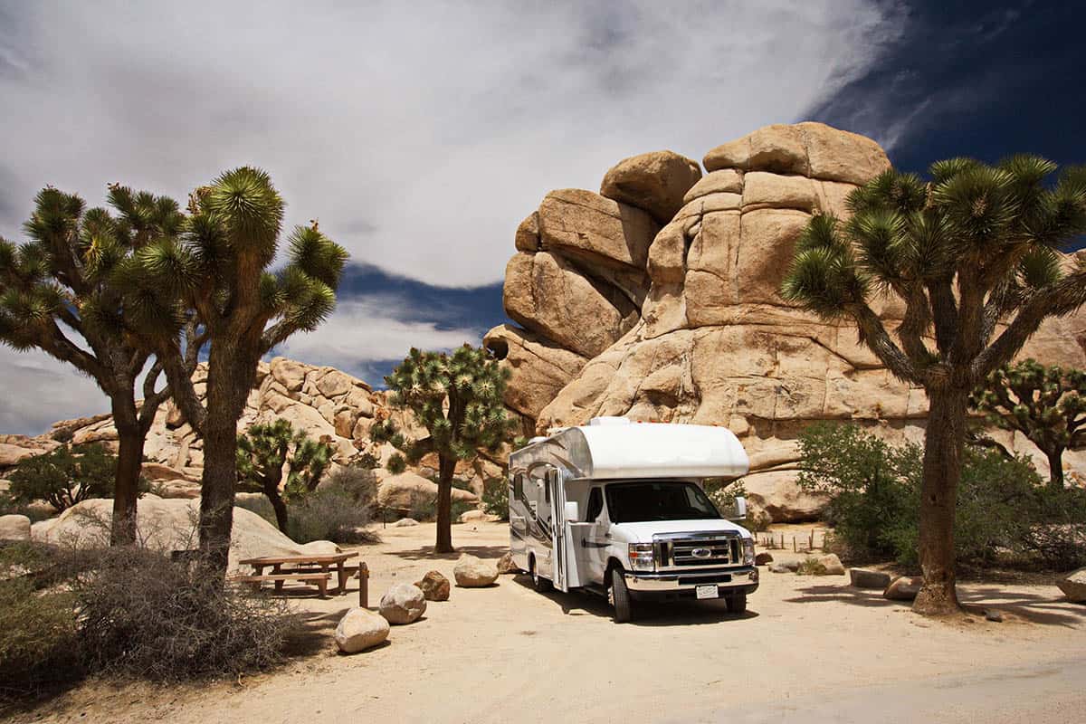 Tips for Preparing Your Boat or RV for the Summer Season