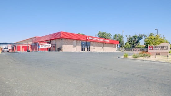 self storage facility in fresno on marks ave