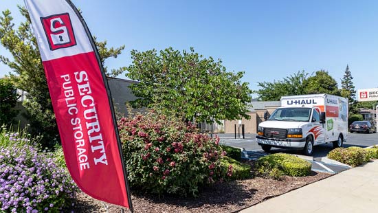 self-storage-fresno-shaw-ave