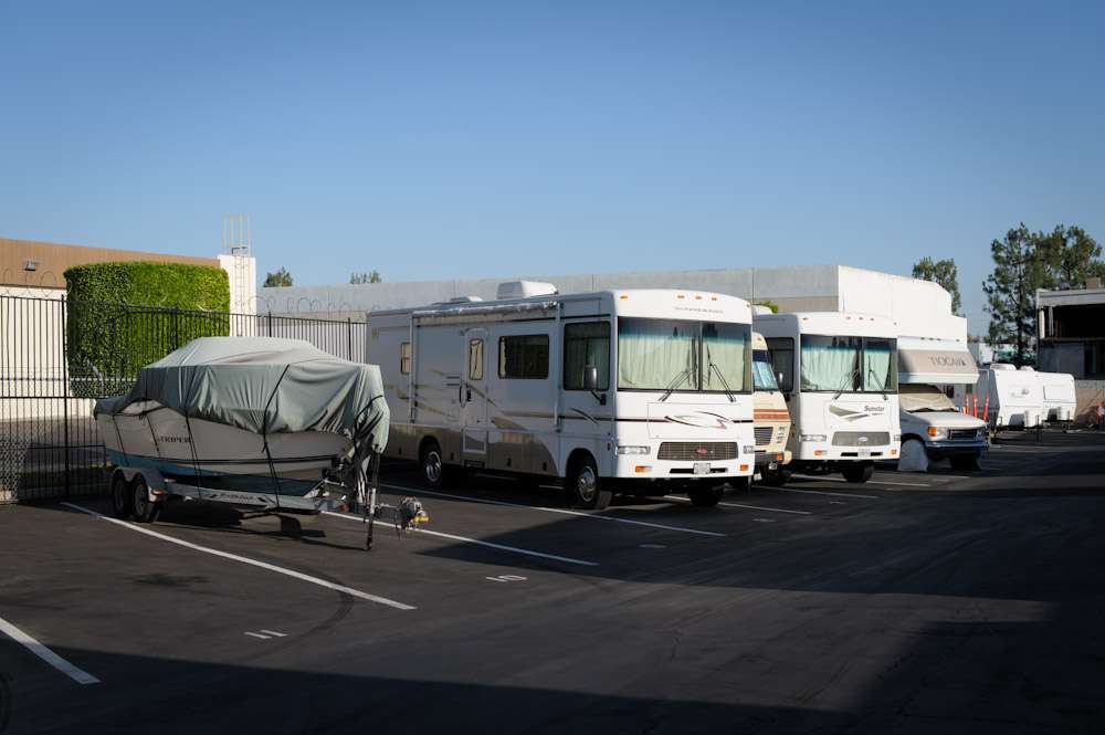 sparks-rv-storage-parking