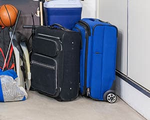 use suitcase as storage